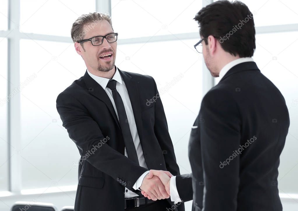 congratulating colleague with promotion