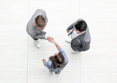 en iyi view.business takım önemli sorunları tartışıyor