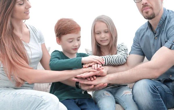 Sammansvetsad familj visar sin enighet — Stockfoto