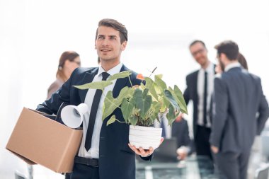 arka planda yeni bir çalışma alanı'nın genç yaş