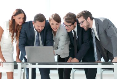 iş takım online bilgi kaydını tutar