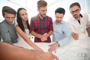 Genç Mimarlar, karnın yaratıcı grup