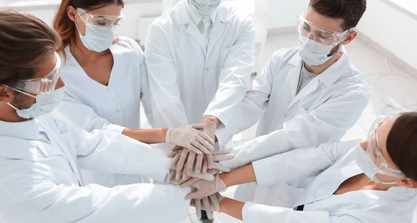 Gruppo di medici professionisti — Foto Stock