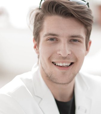 Yoğun adam portrait.photo kopya alanı ile yakından