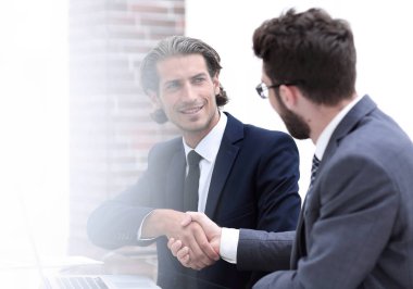 arka plan görüntüsü .colleagues tokalaşırken