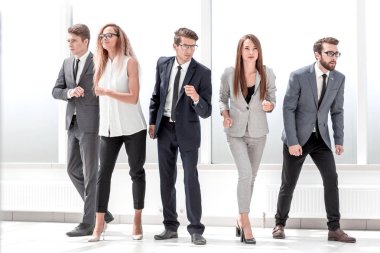 tam büyüme. Ofis amaçlı iş takım ayakta