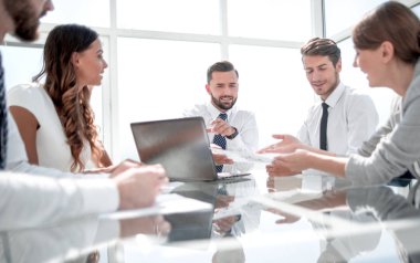 iş takım belgeleri ile çalışır