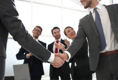 iş karşılıklı sözleşme imzalama sonra iş ortakları