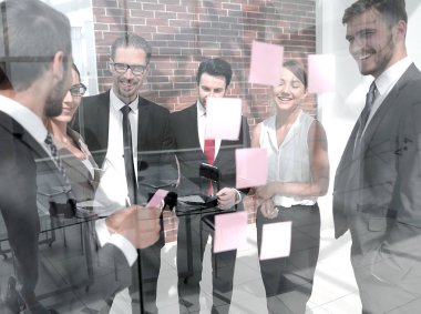 iş notları camına bir yönetim kurulu iş takım okur.