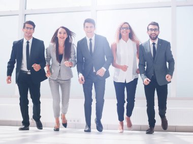 birlikte yürüyüş iş adamları tam growth.a grubunda.