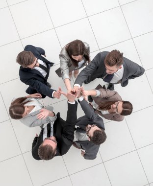 en iyi view.business takım birlikte ellerini koyarak