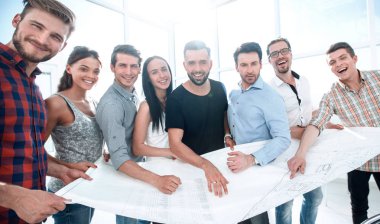 yakın up.a grup modern bir ofiste ayakta Mimarlar