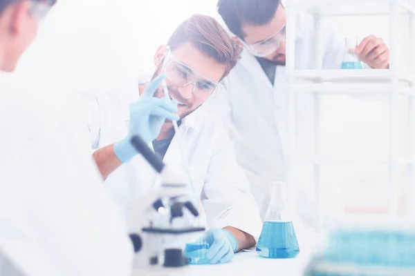 Equipo de ciencia de la imagen de fondo en el laboratorio — Foto de Stock