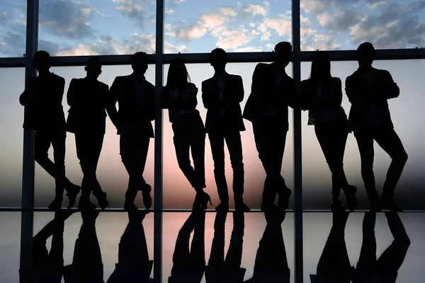 Silhouette Business Team Standing Next Office Window Photo Copy Space — Stock Photo, Image
