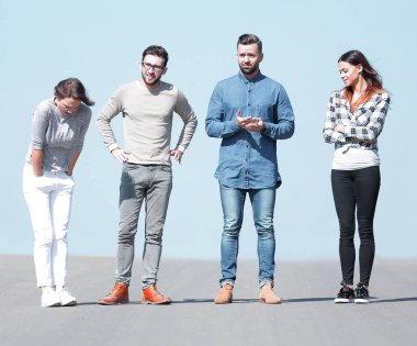 arkadaşlar tam growth.group portresi