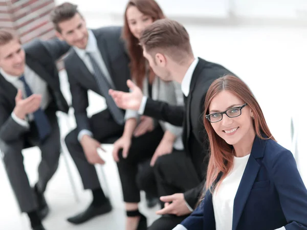 Conferencia y reunión de empresarios en una oficina moderna —  Fotos de Stock