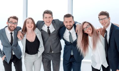 yakın çekim. başarılı iş takım ayakta birlikte.