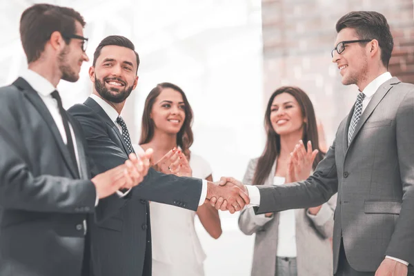 Socios de negocios Shaking Hands — Foto de Stock