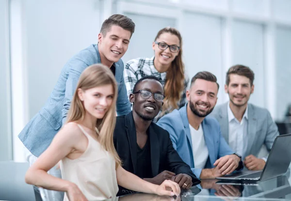 Feeling confident in her team — Stock Photo, Image