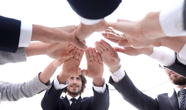 Επιχειρηματική ομάδα με τα χέρια ενωμένα together.t — Φωτογραφία Αρχείου