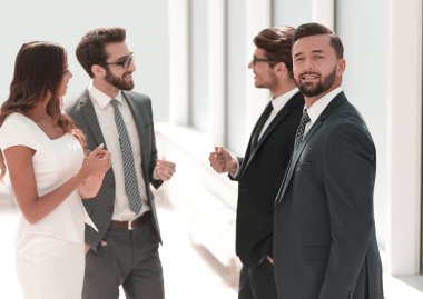 Ofiste konuşmak çalışma grubu