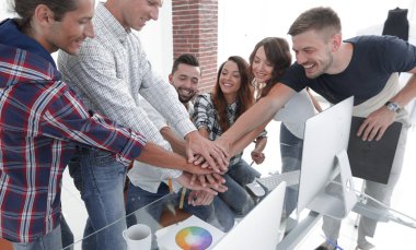 Takım toplantısı yaratıcı office elinde dizilir.