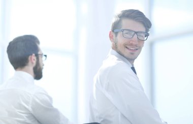 İşyerinde arka view.employees.