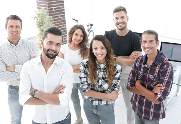 Succesvol team van jongeren — Stockfoto