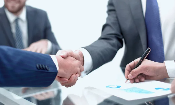 Stäng up.handshake av affärspartners — Stockfoto