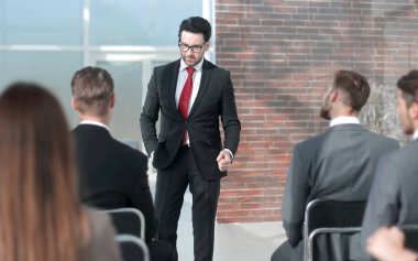 Konferans odasında otururken bulanık görüntü dinleyici