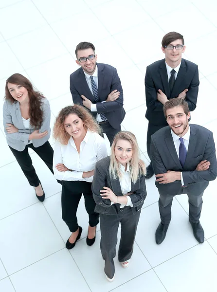 Grupo de empresarios exitosos mirando a la cámara . — Foto de Stock