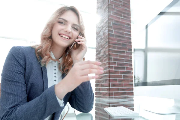 Image de fond d'une femme d'affaires sur le lieu de travail — Photo