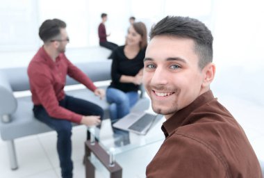 arka plan banka çalışanlarının istemcide