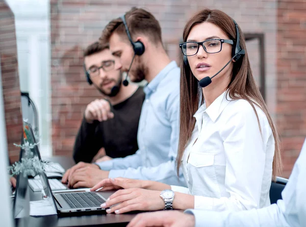 Technical support specialists in the workplace — Stock Photo, Image