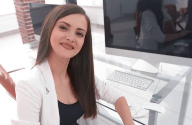 işçisi kadın ofis belirsiz durum hakkında kararsız olduğunu.