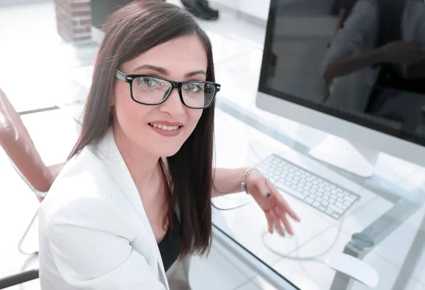 office worker woman was hesitant about the uncertain situation.