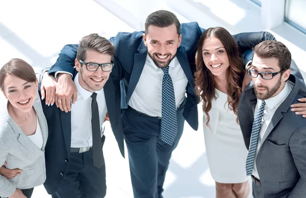 Bovenaanzicht. succesvol business team staan samen — Stockfoto