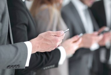 cep telefonu ile erkek el