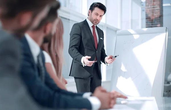 Close up.business team at the presentation of the new project — Stock Photo, Image