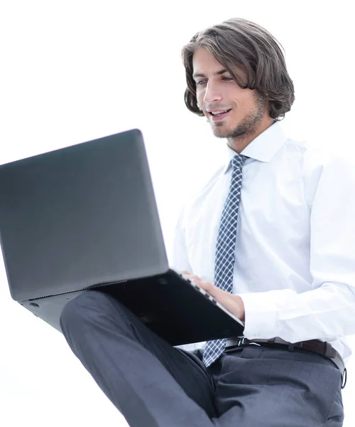 Closeup.modern homens de negócios que trabalham com laptop — Fotografia de Stock