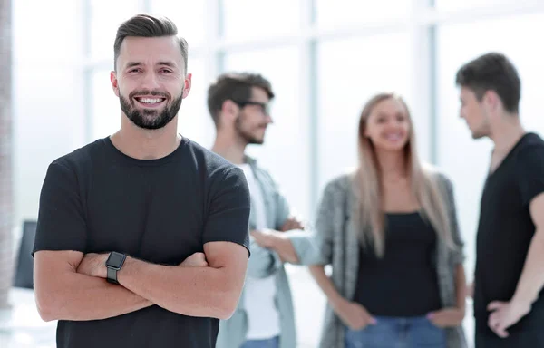 Grupo de humanos poner sus manos juntas — Foto de Stock