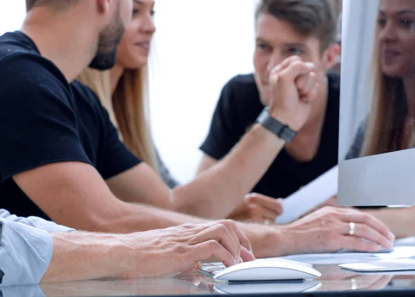 Team meeting in creative office — Stock Photo, Image