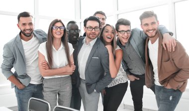 modern bir ofis bir profesyonel iş takım ayakta portresi