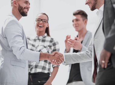 Bir çekici, çeşitli iş takım toplantısı bir grou olarak