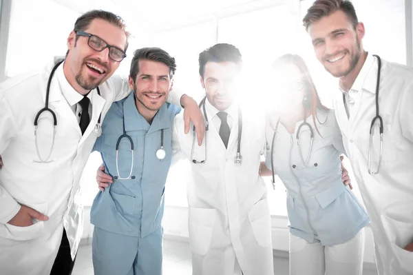 Obrázek mladý tým nebo skupiny lékařů — Stock fotografie