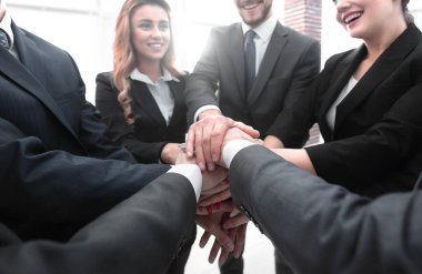 closeup.Business ekibi ile birlikte sıktı elleri