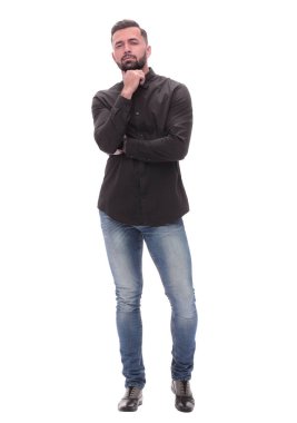 tam büyüme. kot pantolon gülümseyen genç adam