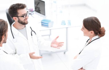 Doktor konuşma grup