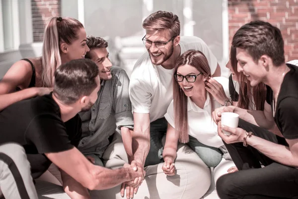 Group of young designers discussing new ideas. — Stock Photo, Image