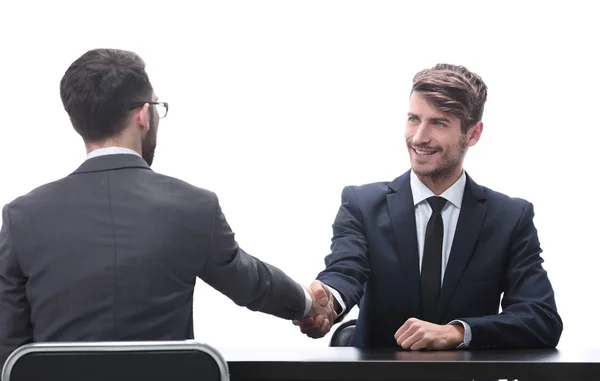 Handshake pessoas de negócios sentados à mesa — Fotografia de Stock